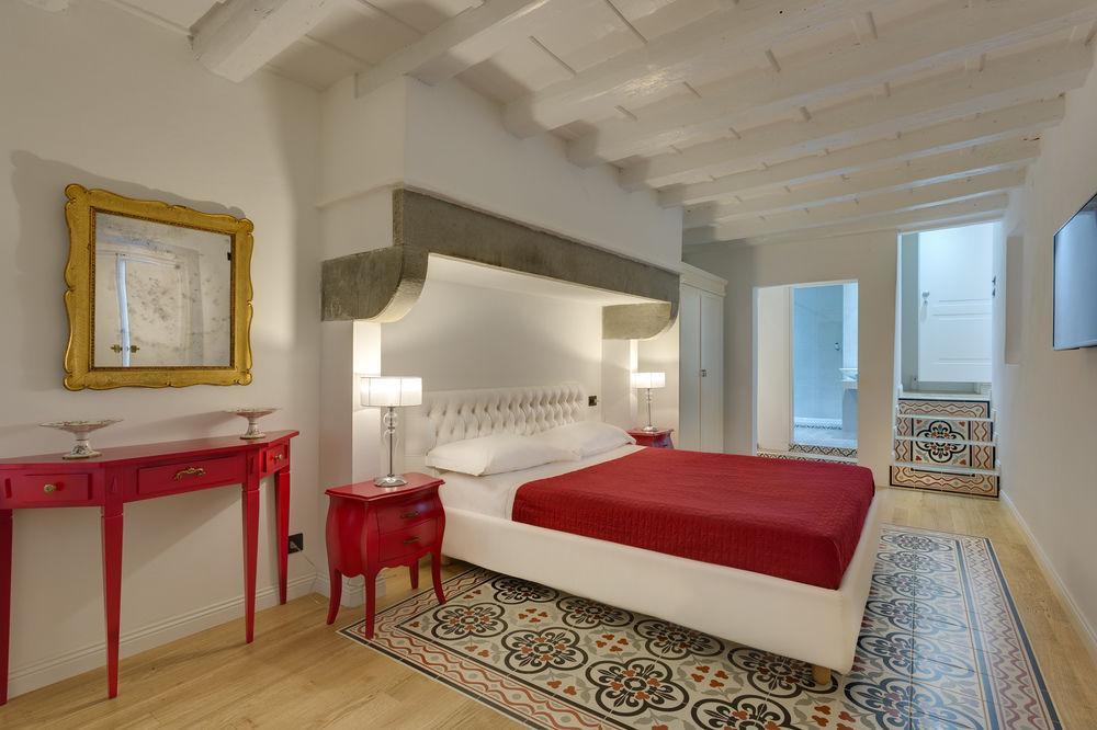 Residenza D'Epoca Borgo Albizi Hotel Florence Exterior photo