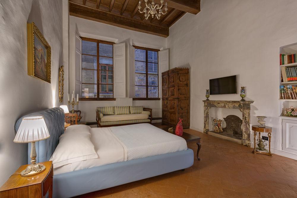 Residenza D'Epoca Borgo Albizi Hotel Florence Exterior photo