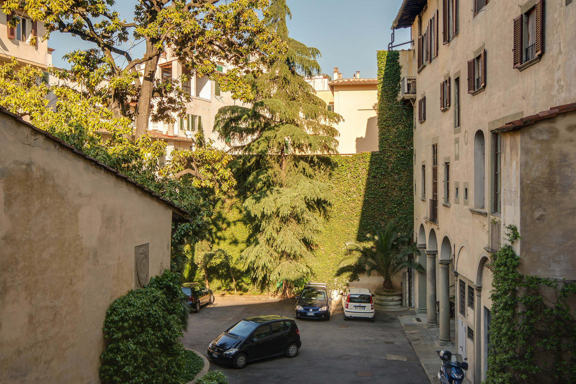 Residenza D'Epoca Borgo Albizi Hotel Florence Exterior photo